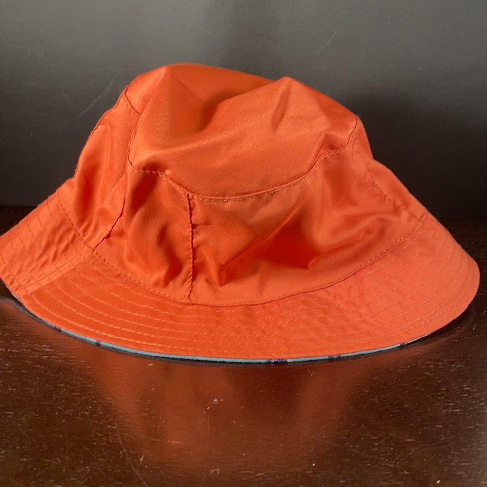 Disney Toddler beach hat reversible Mickey **NWOT** - Picture 3 of 6